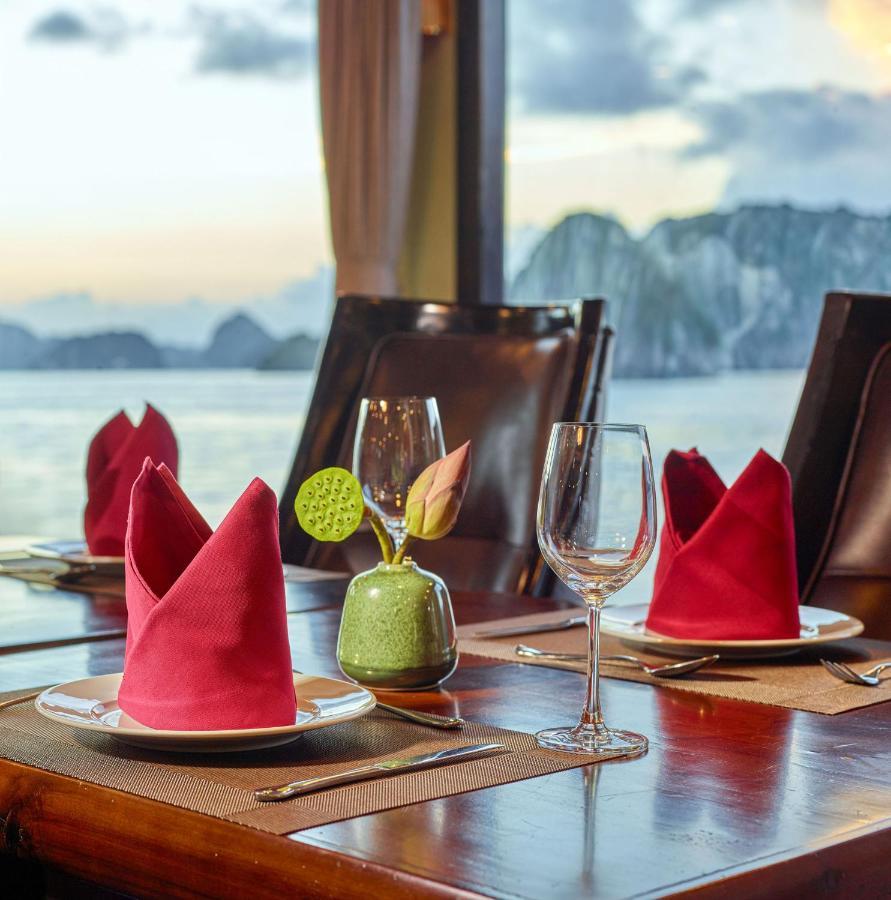 Amanda Luxury Cruise Lan Ha Bay Hotell Ha Long Exteriör bild